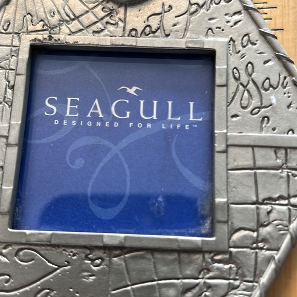 Nova Scotia Seagull Pewter hanging picture frame. New condition - Picture 3 of 10